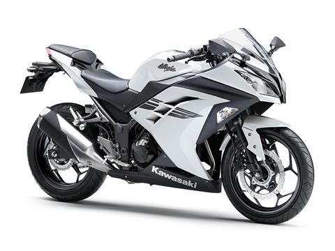 2017 Kawasaki Ninja 300 in Portland, Oregon - Photo 3