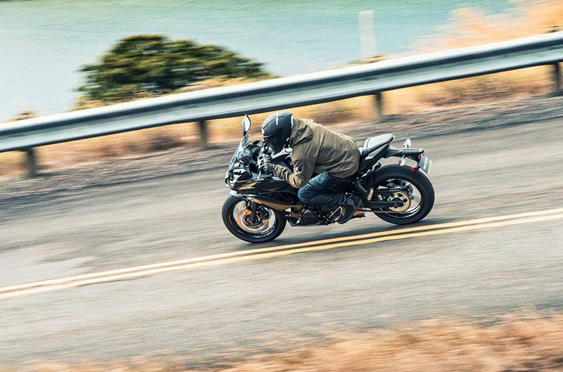 2017 Kawasaki Ninja 650 ABS in Auburn, Massachusetts - Photo 27