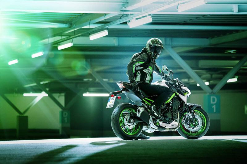 2021 Kawasaki Z900 ABS in Fort Pierce, Florida - Photo 16