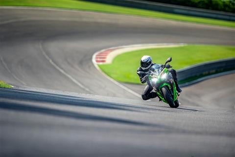 2023 Kawasaki Ninja 400 ABS KRT Edition in Manchester, New Hampshire - Photo 21