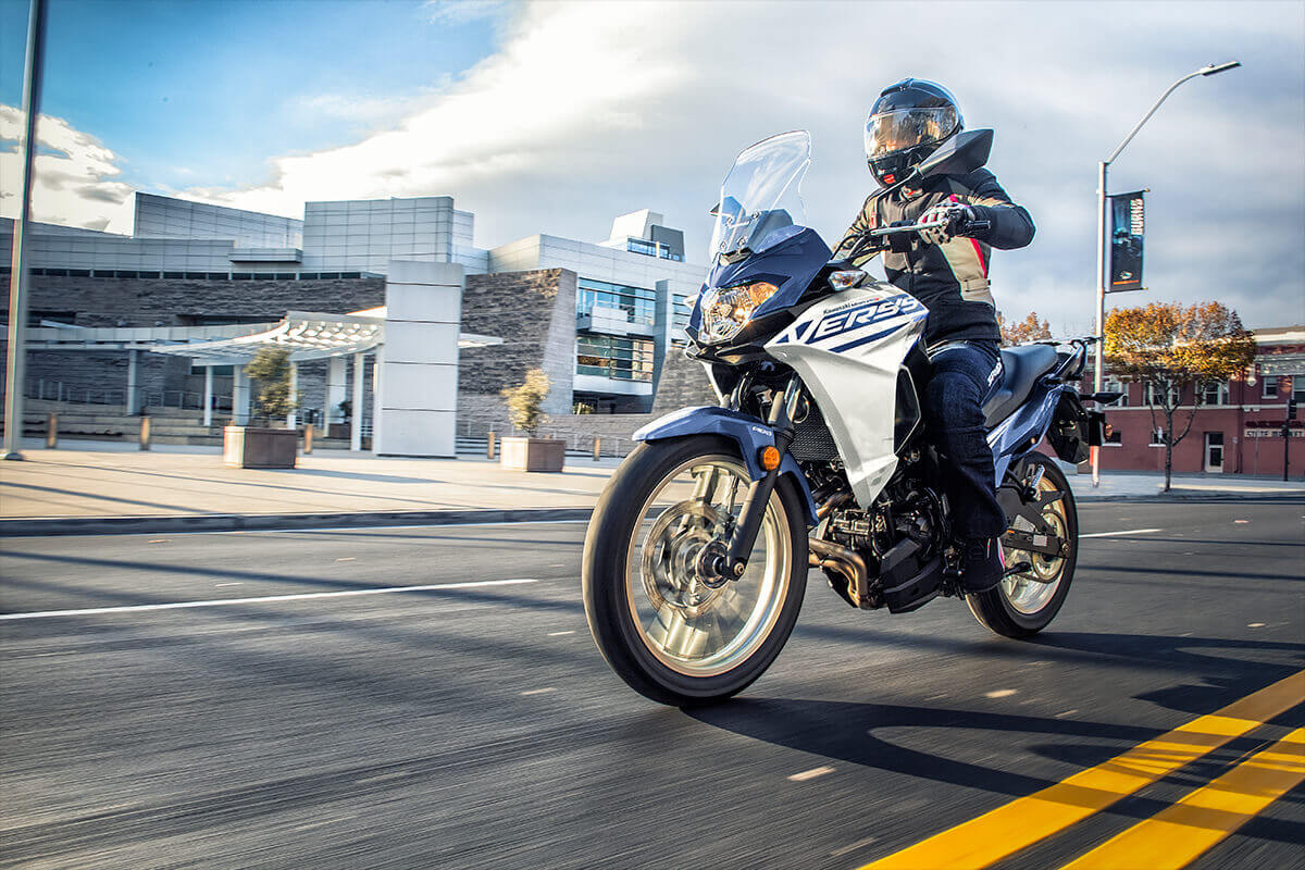 2022 Kawasaki Versys-X 300 ABS in Santa Maria, California - Photo 9