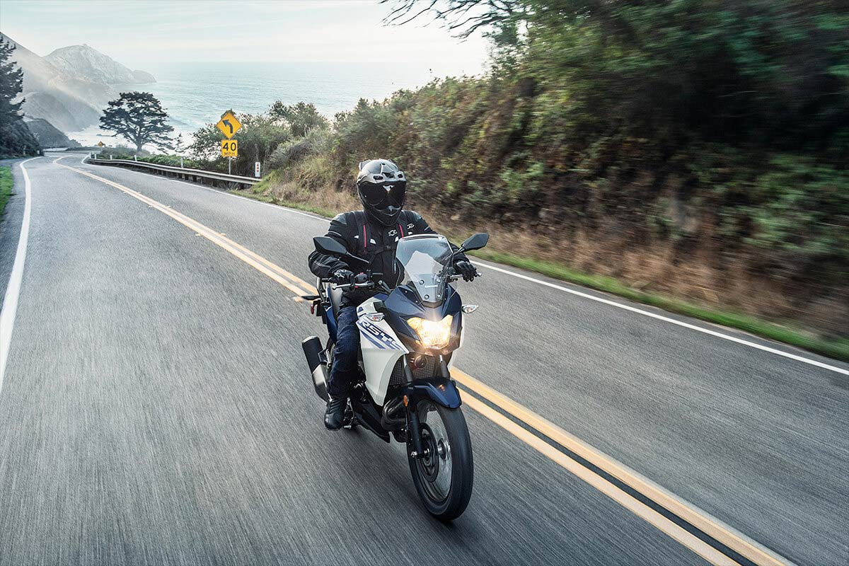 2022 Kawasaki Versys-X 300 ABS in Santa Maria, California - Photo 10