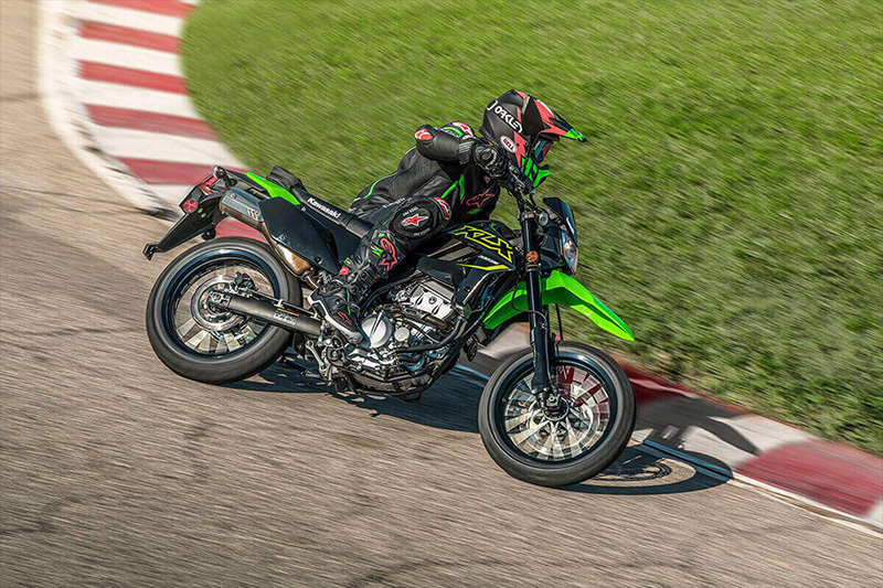 2022 Kawasaki KLX 300SM in Long Island City, New York - Photo 5