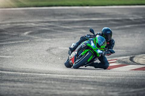 2022 Kawasaki Ninja ZX-6R KRT Edition in Enfield, Connecticut - Photo 17