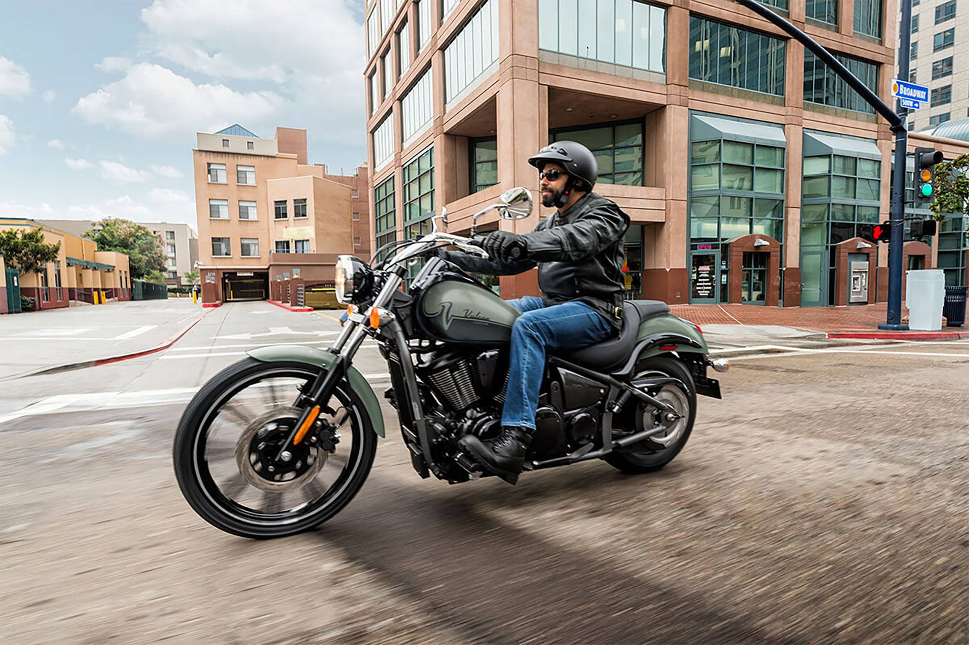 2023 Kawasaki Vulcan 900 Custom in Huron, Ohio - Photo 6