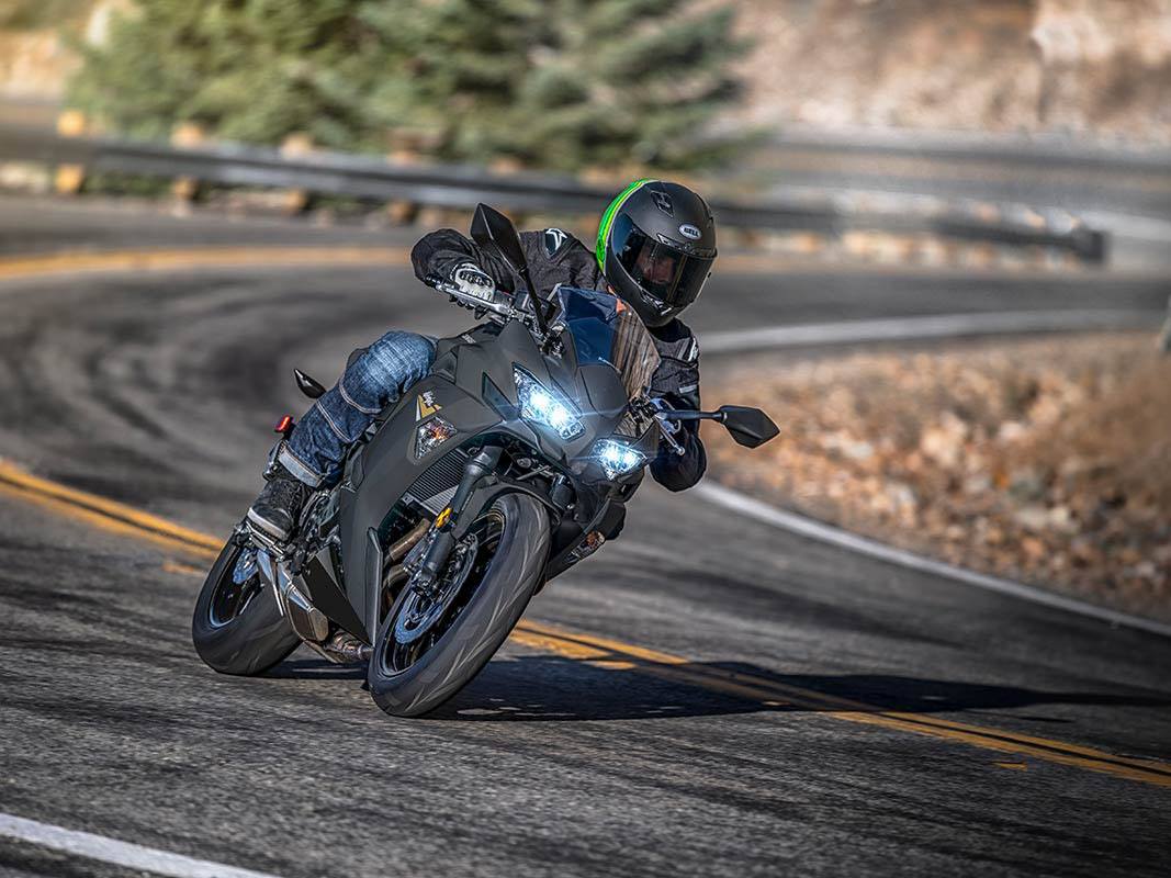 2023 Kawasaki Ninja 650 in Santa Maria, California - Photo 6