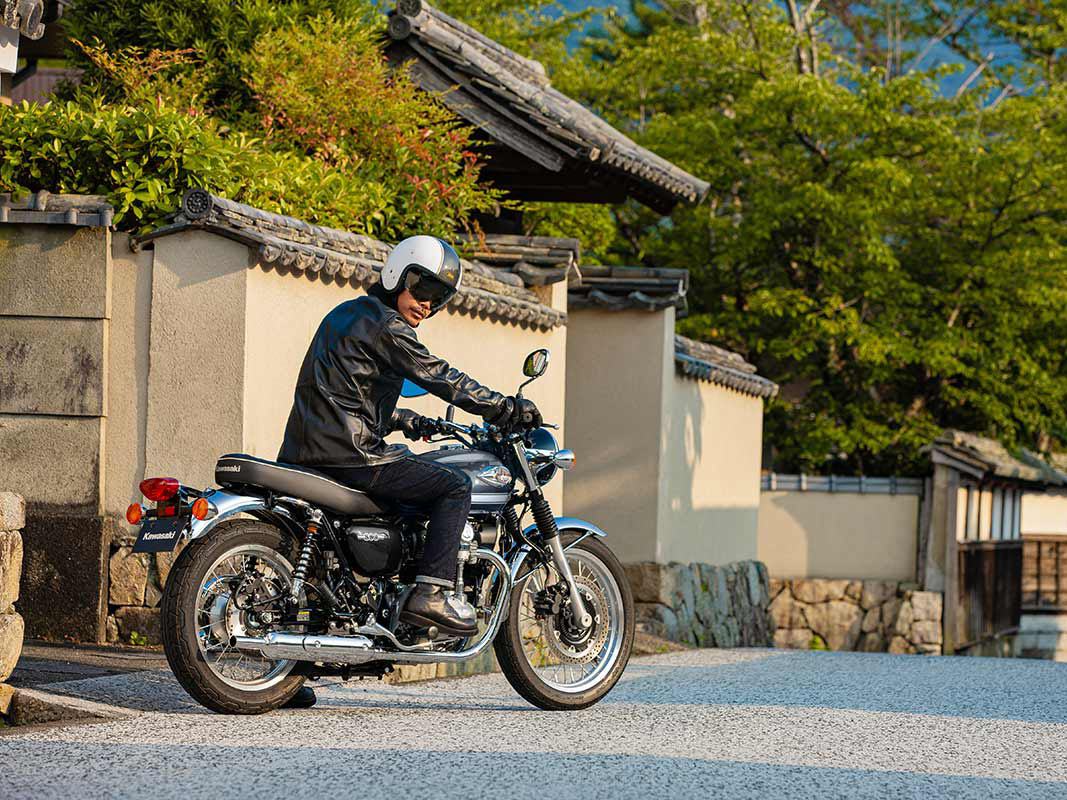 2023 Kawasaki W800 in Freeport, Illinois - Photo 11