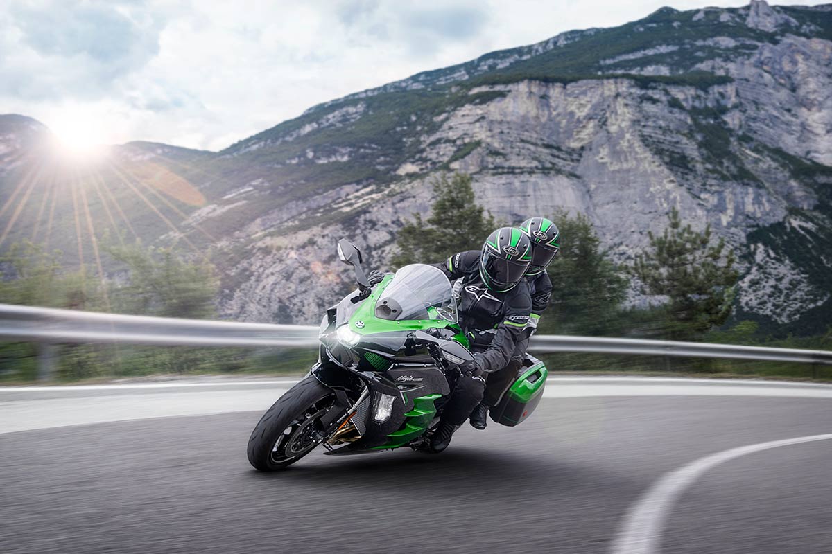 2023 Kawasaki Ninja H2 SX SE in Columbia, Missouri - Photo 11