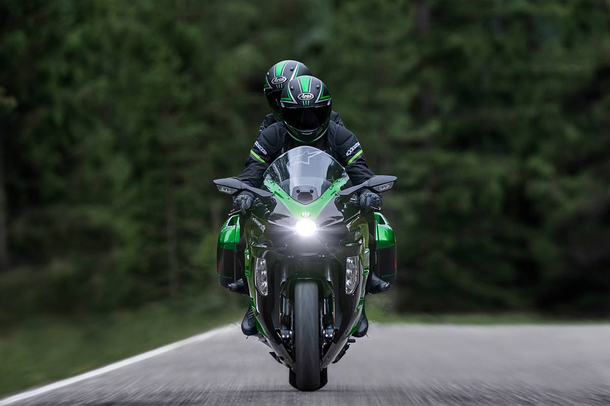 2023 Kawasaki Ninja H2 SX SE in Columbia, Missouri - Photo 12