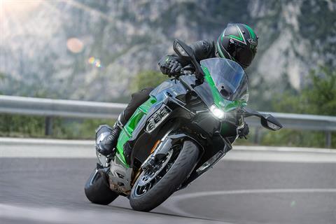 2023 Kawasaki Ninja H2 SX SE in Columbia, Missouri - Photo 15