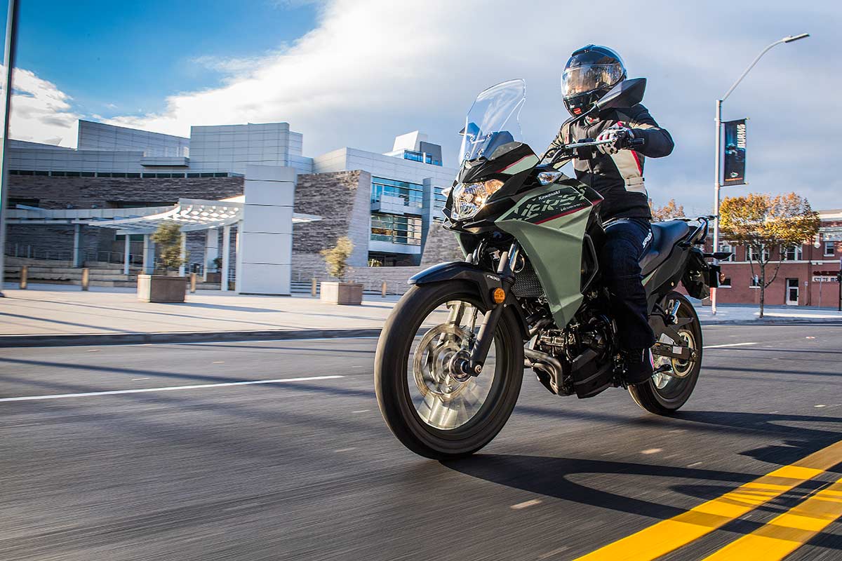 2023 Kawasaki Versys-X 300 ABS in Santa Maria, California - Photo 4