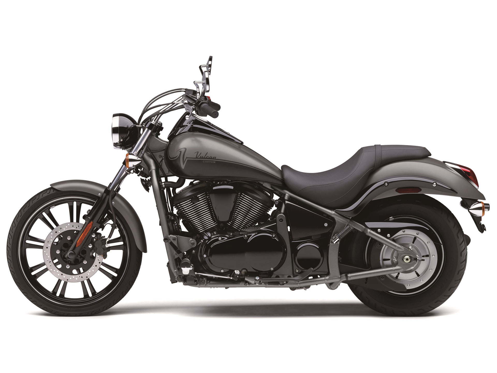 2024 Kawasaki Vulcan 900 Custom in Santa Maria, California - Photo 2