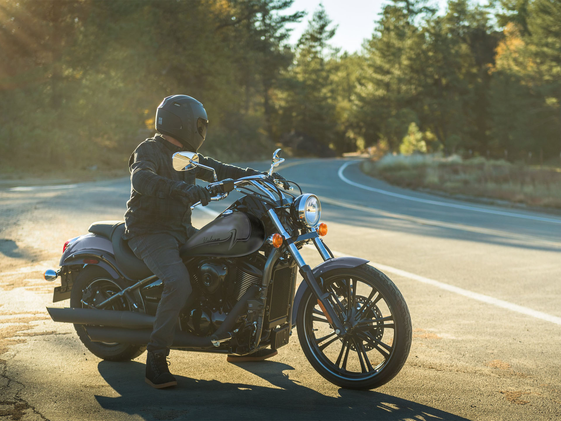 2024 Kawasaki Vulcan 900 Custom in Santa Maria, California - Photo 7