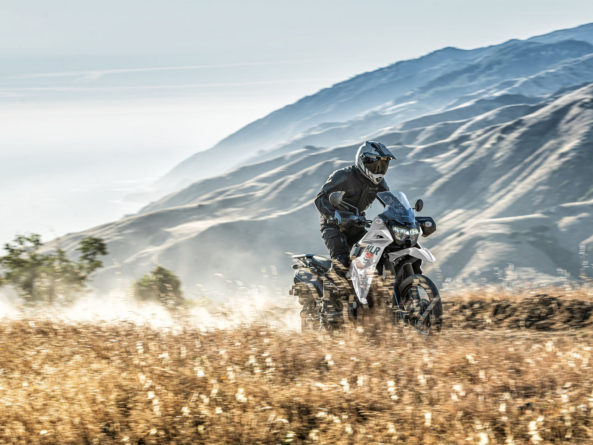 2024 Kawasaki KLR 650 S in Enfield, Connecticut - Photo 8