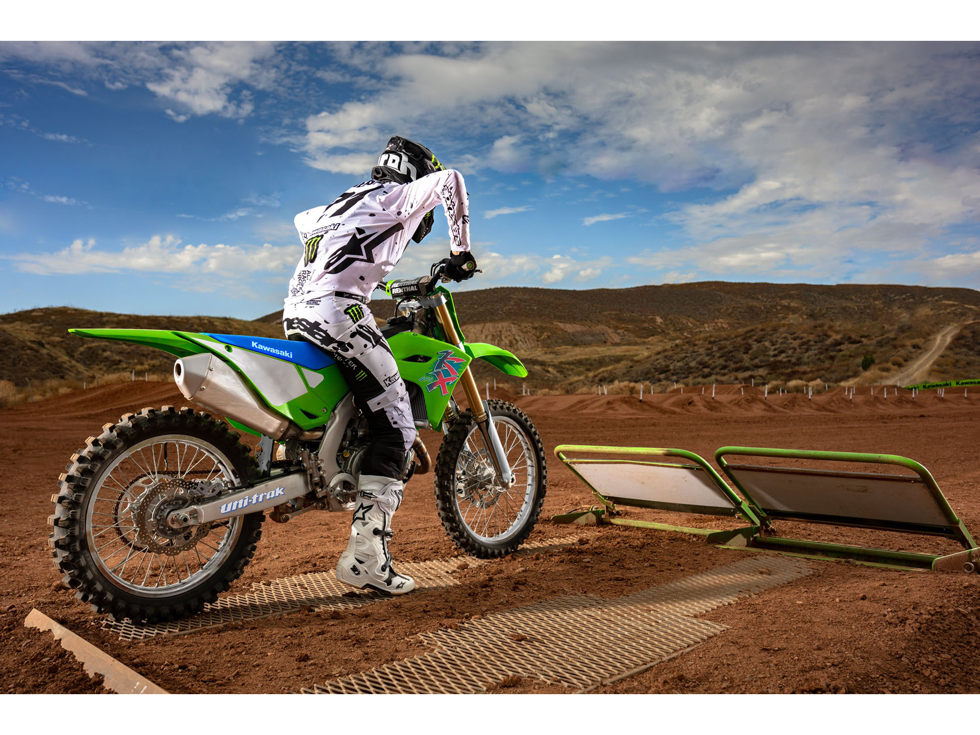 2024 Kawasaki KX 450 50th Anniversary Edition in Santa Maria, California - Photo 7