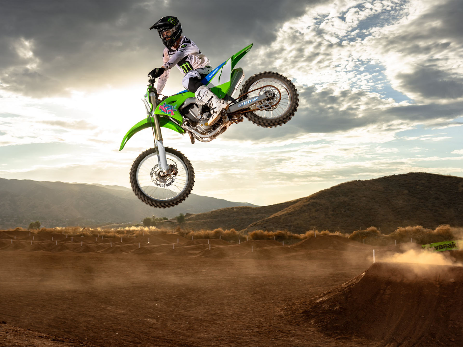 2024 Kawasaki KX 450 50th Anniversary Edition in Santa Maria, California - Photo 8