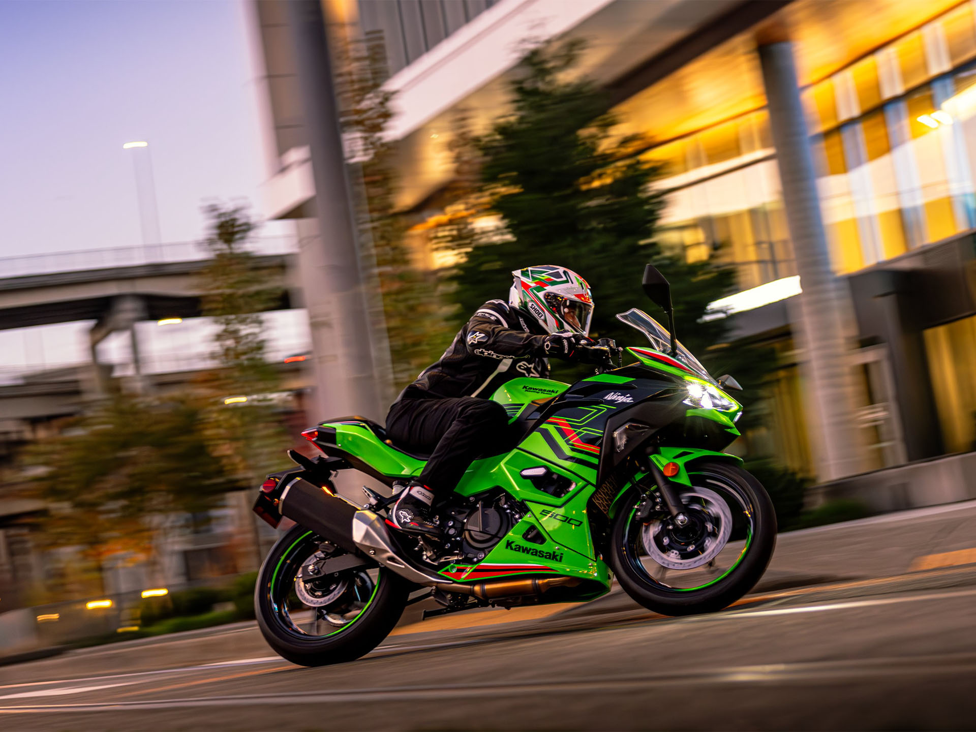 2024 Kawasaki Ninja 500 KRT Edition SE ABS in Columbia, Missouri - Photo 17