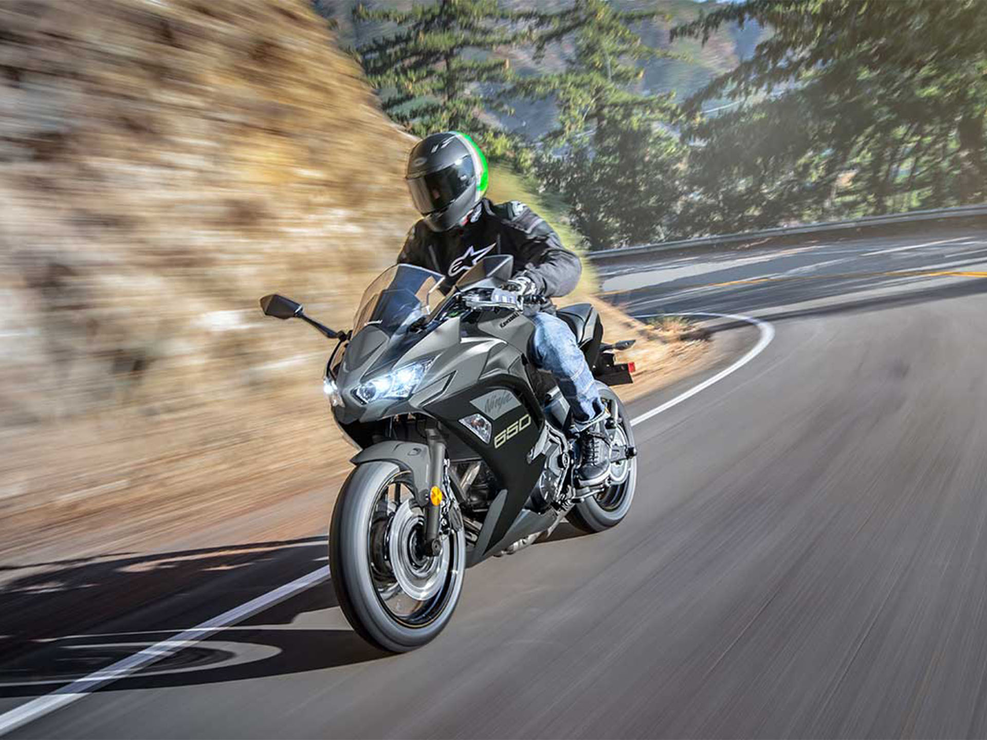 New 2024 Kawasaki Ninja 650 ABS Motorcycles in Hancock MI