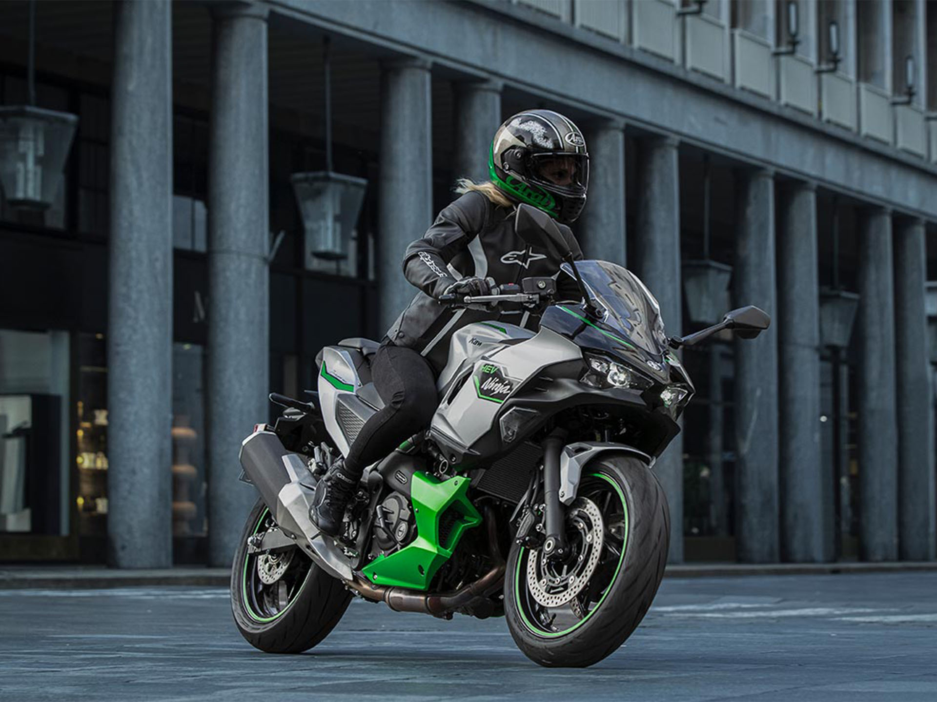 2024 Kawasaki Ninja 7 Hybrid ABS in Santa Maria, California - Photo 10