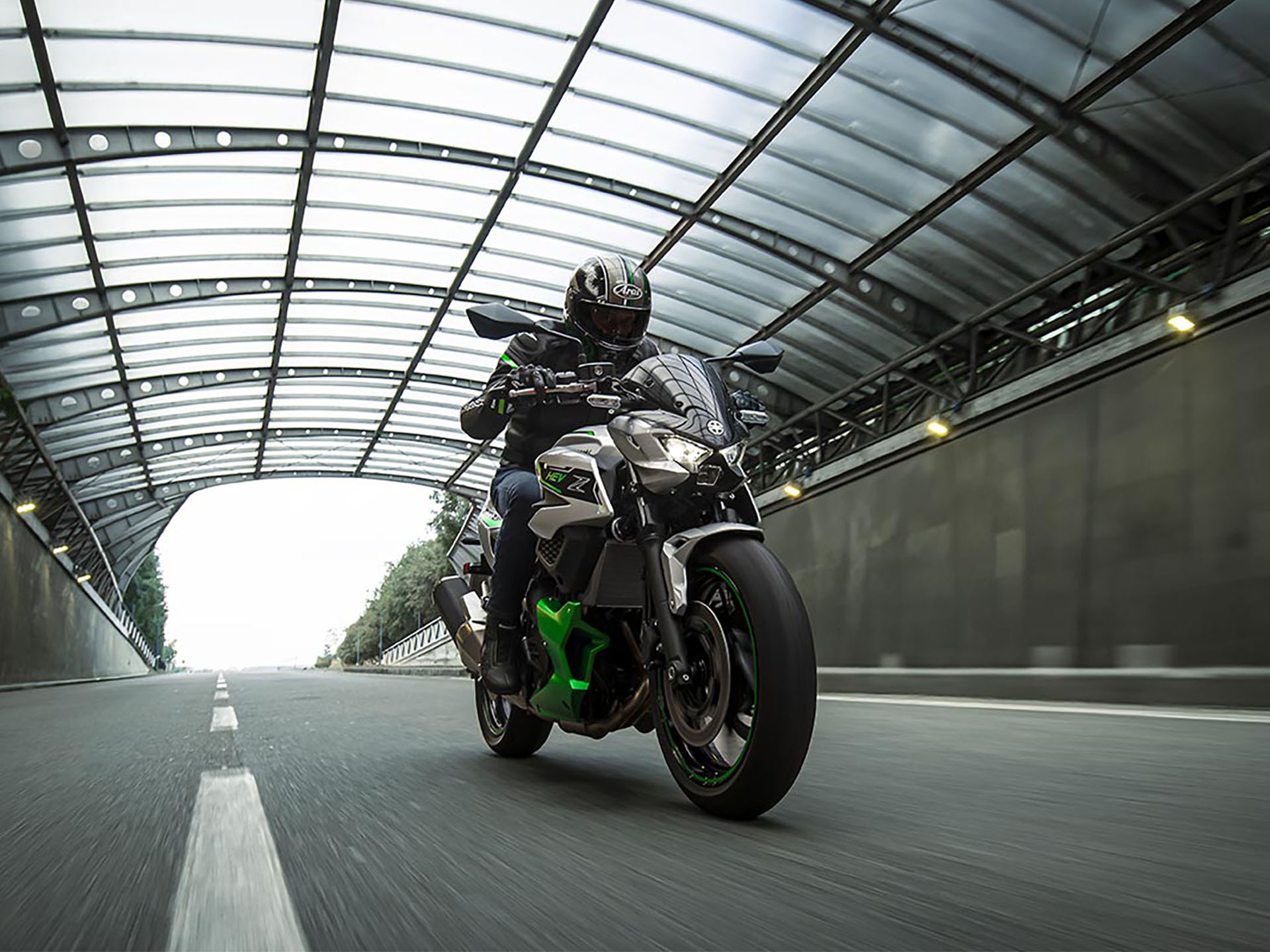 2024 Kawasaki Z7 Hybrid ABS in Columbia, Missouri - Photo 12