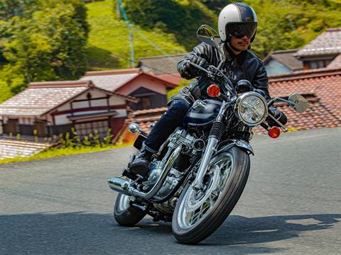 2024 Kawasaki W800 ABS in Eugene, Oregon - Photo 6
