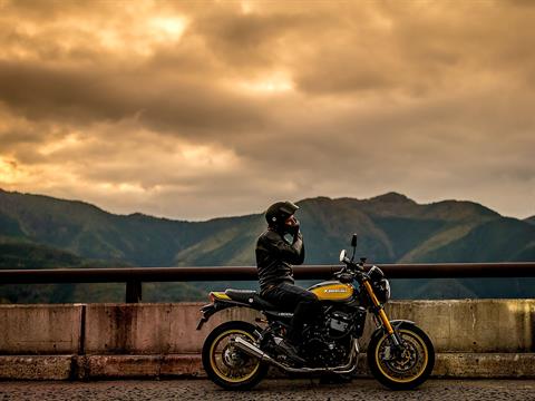 2024 Kawasaki Z900RS SE ABS in North Bend, Oregon - Photo 8