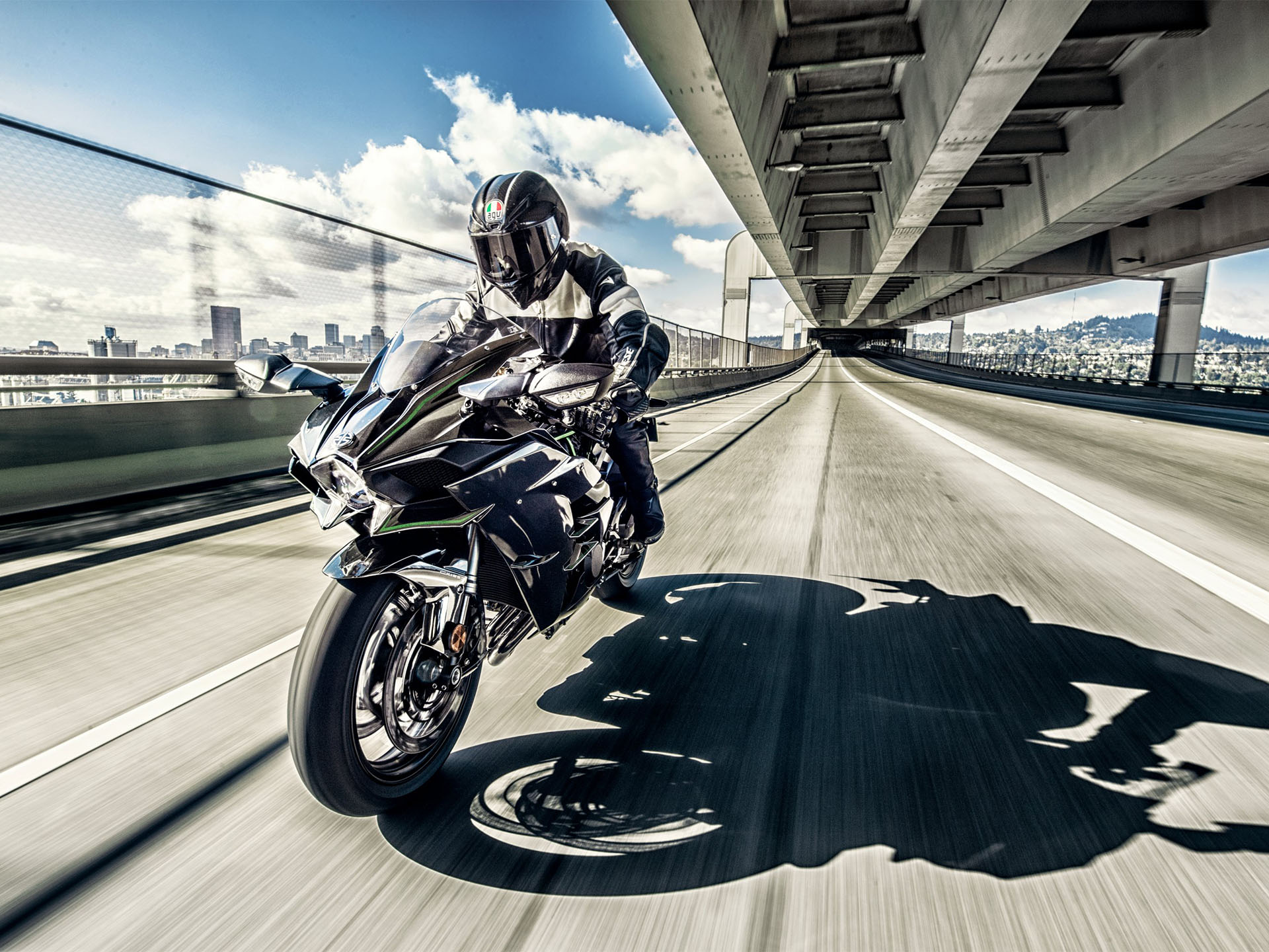 Kawasaki ninja bike h2 price new arrivals