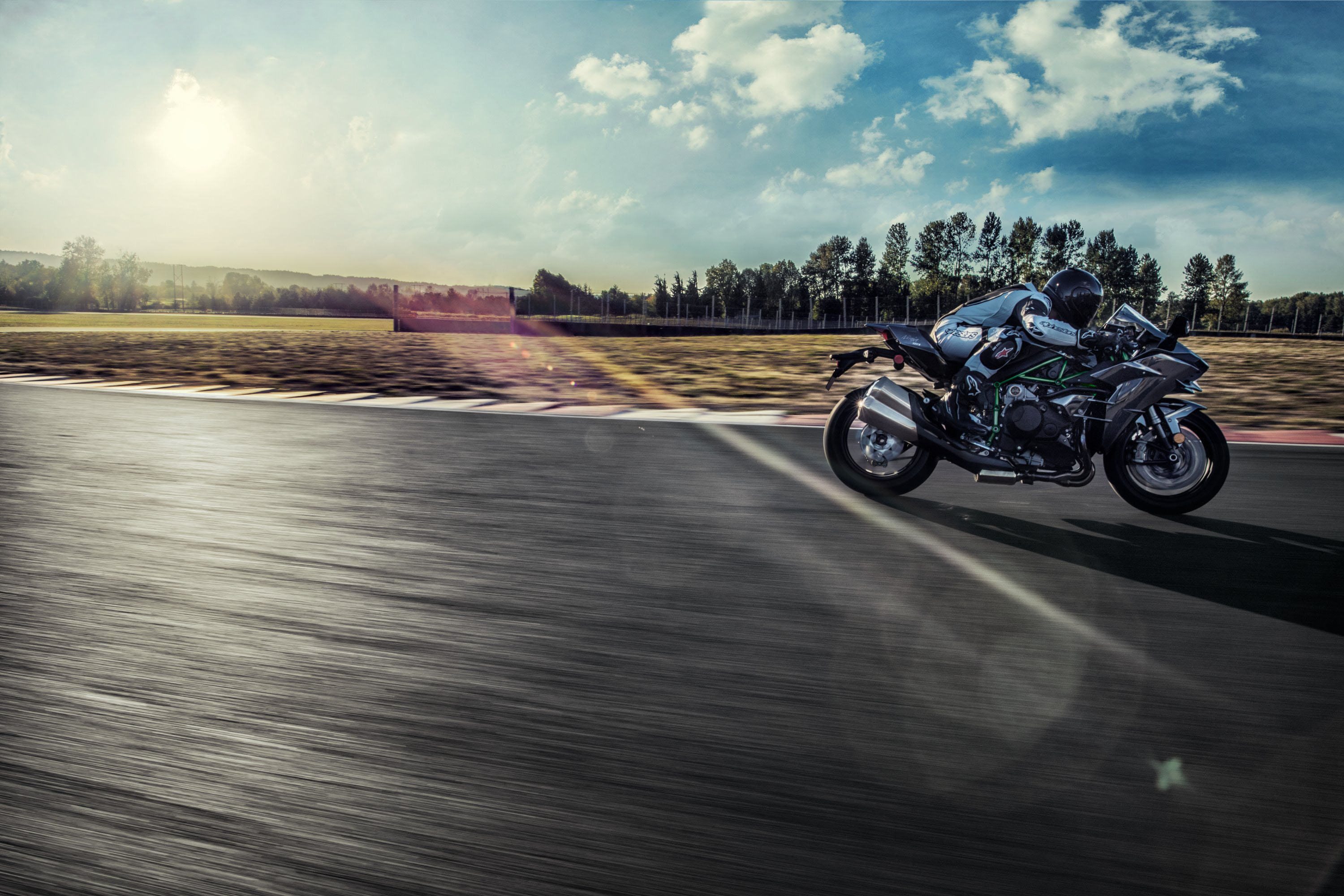 Ninja h2 price on road on sale