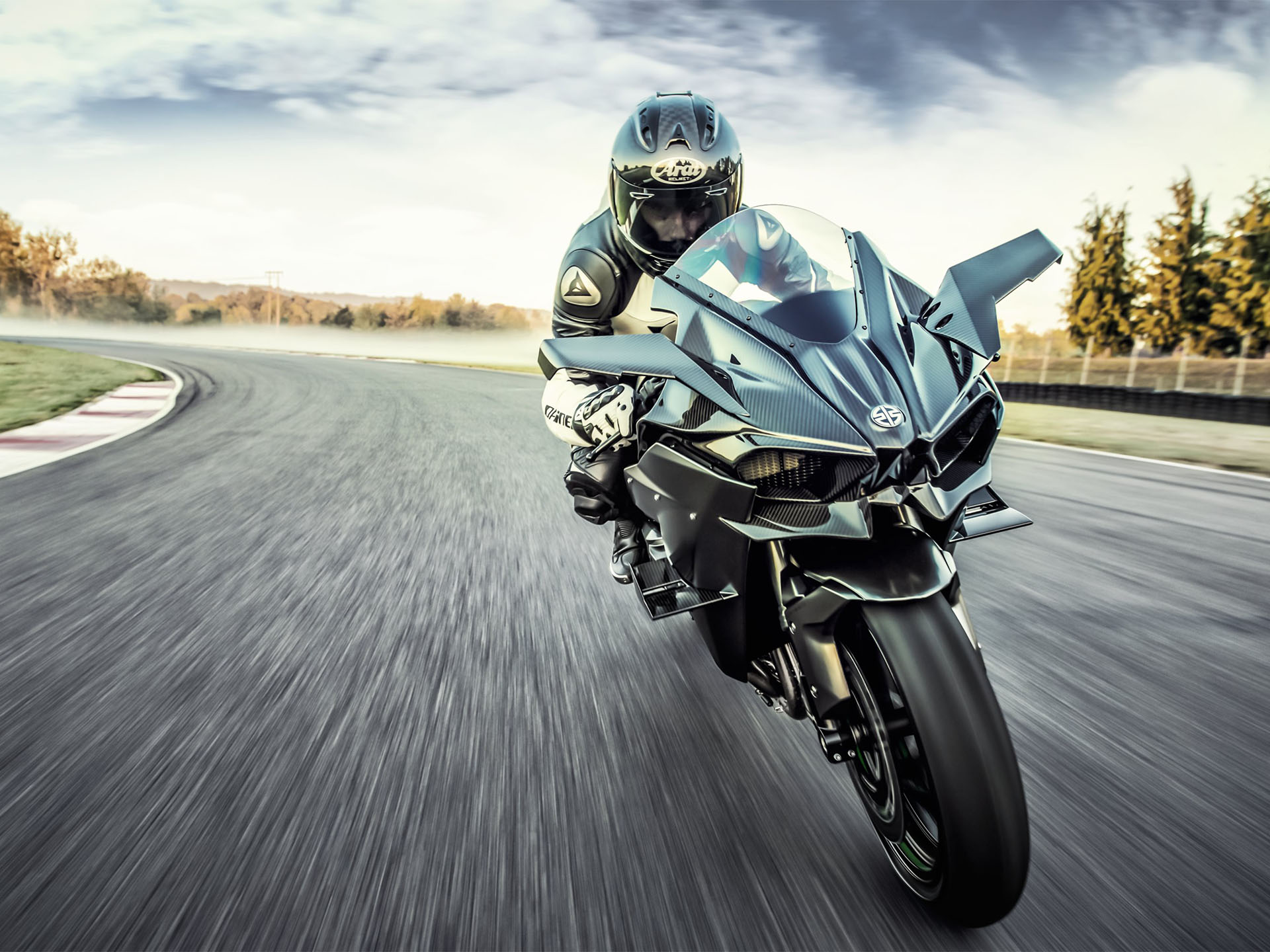 Kawasaki ninja h2r real price hot sale