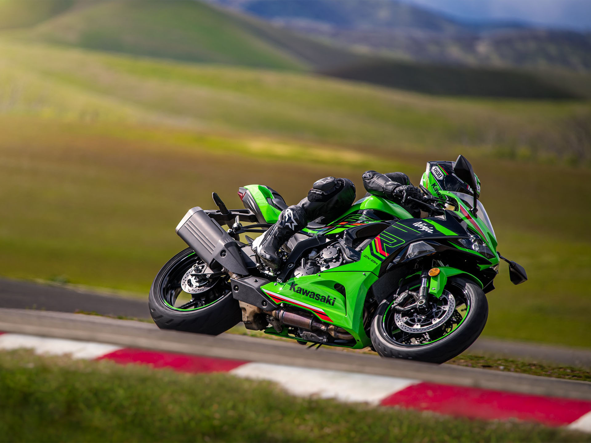 2024 Kawasaki Ninja ZX-6R ABS KRT Edition in North Bend, Oregon - Photo 18