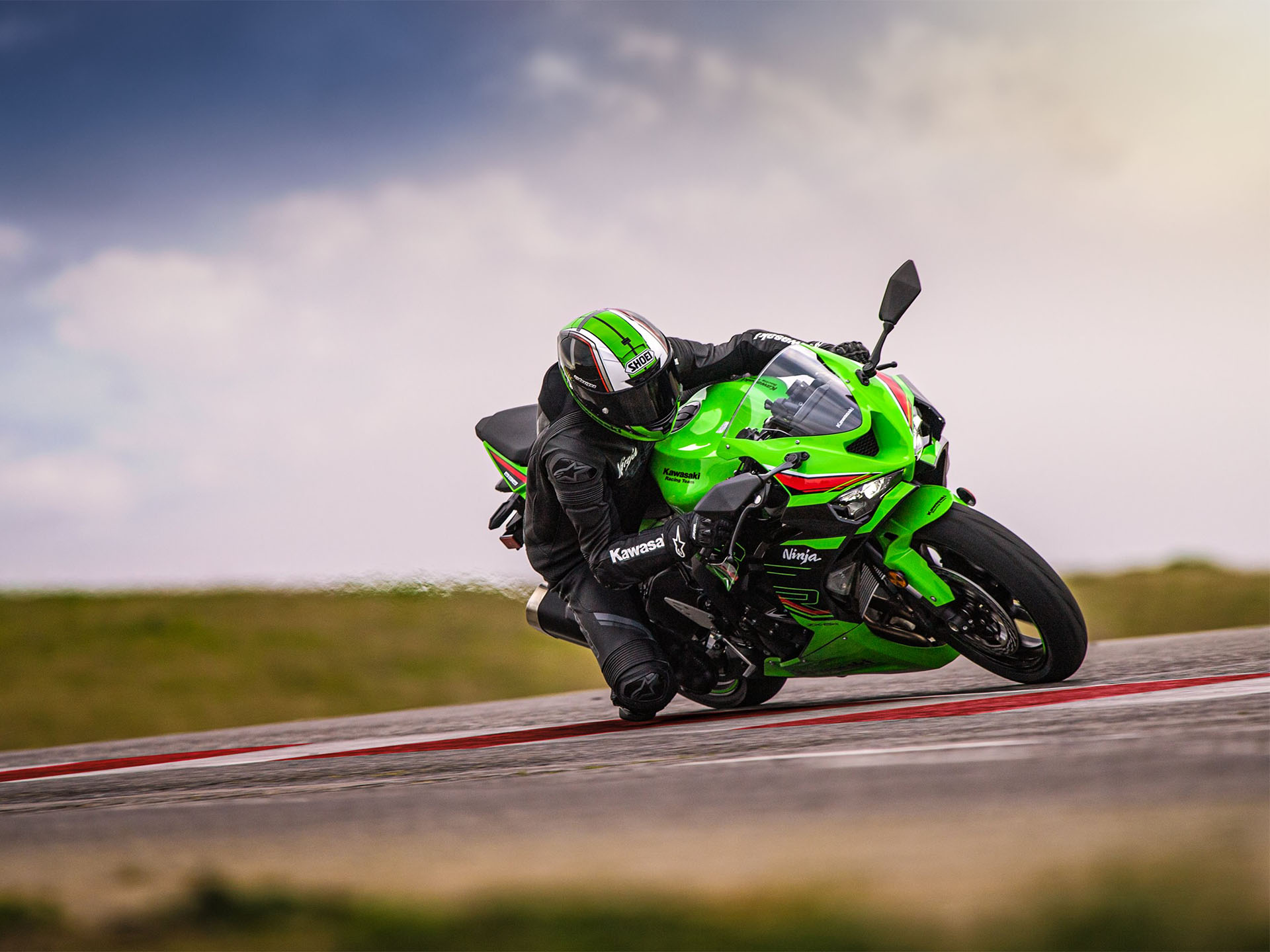 2024 Kawasaki Ninja ZX-6R ABS KRT Edition in North Bend, Oregon - Photo 19