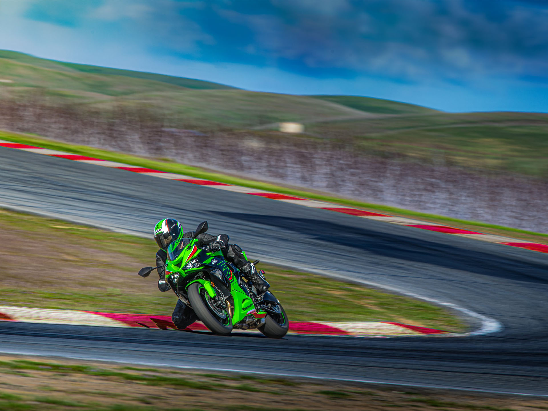 2024 Kawasaki Ninja ZX-6R ABS KRT Edition in North Bend, Oregon - Photo 20