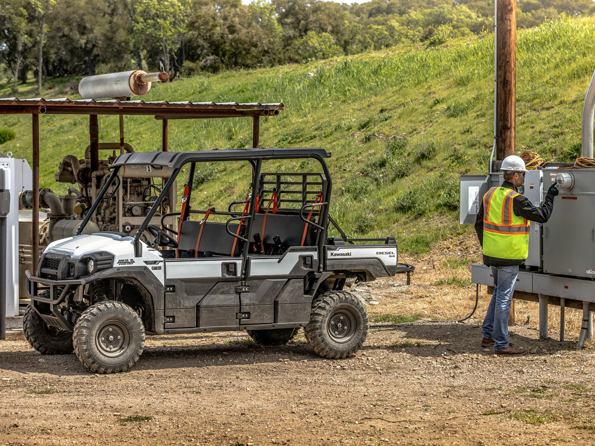 2024 Kawasaki MULE PRO-DXT FE DIESEL EPS in North Bend, Oregon - Photo 5