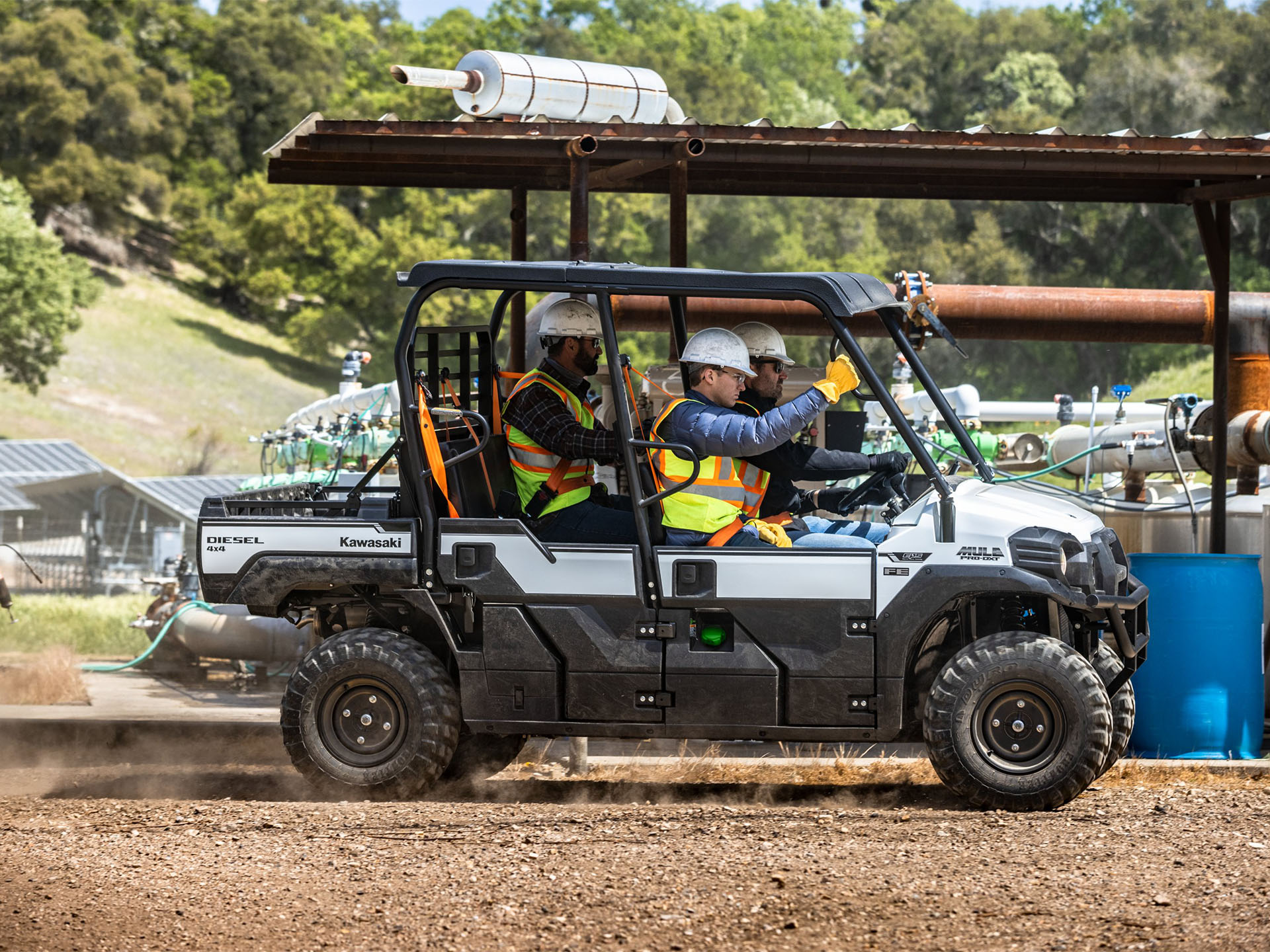 2024 Kawasaki MULE PRO-DXT FE DIESEL EPS in North Bend, Oregon - Photo 8