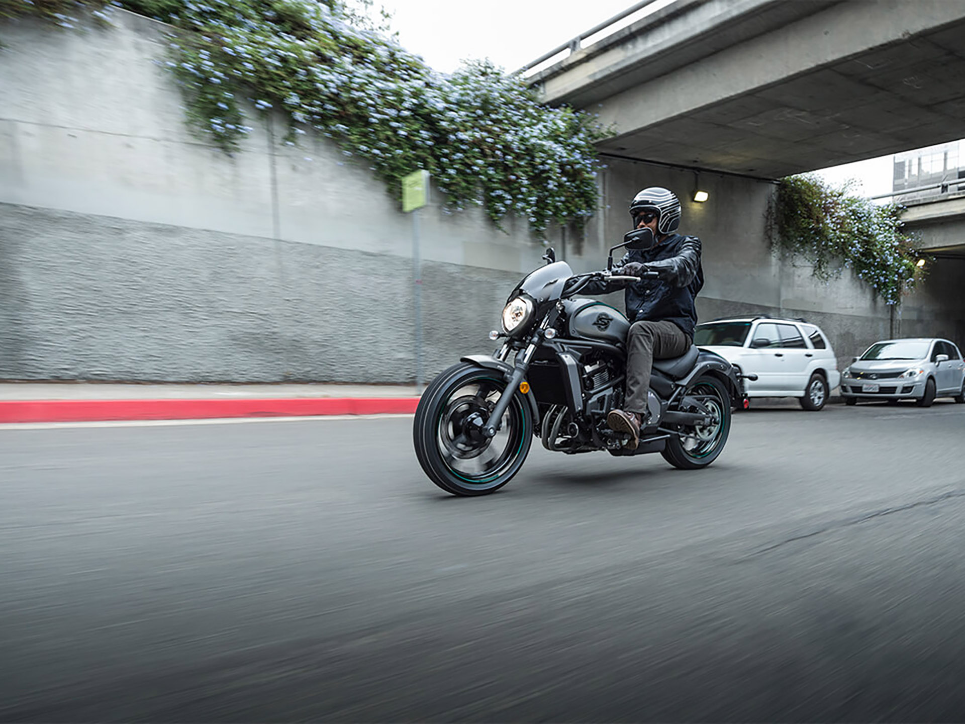 2025 Kawasaki Vulcan S Cafe ABS in Eugene, Oregon - Photo 5