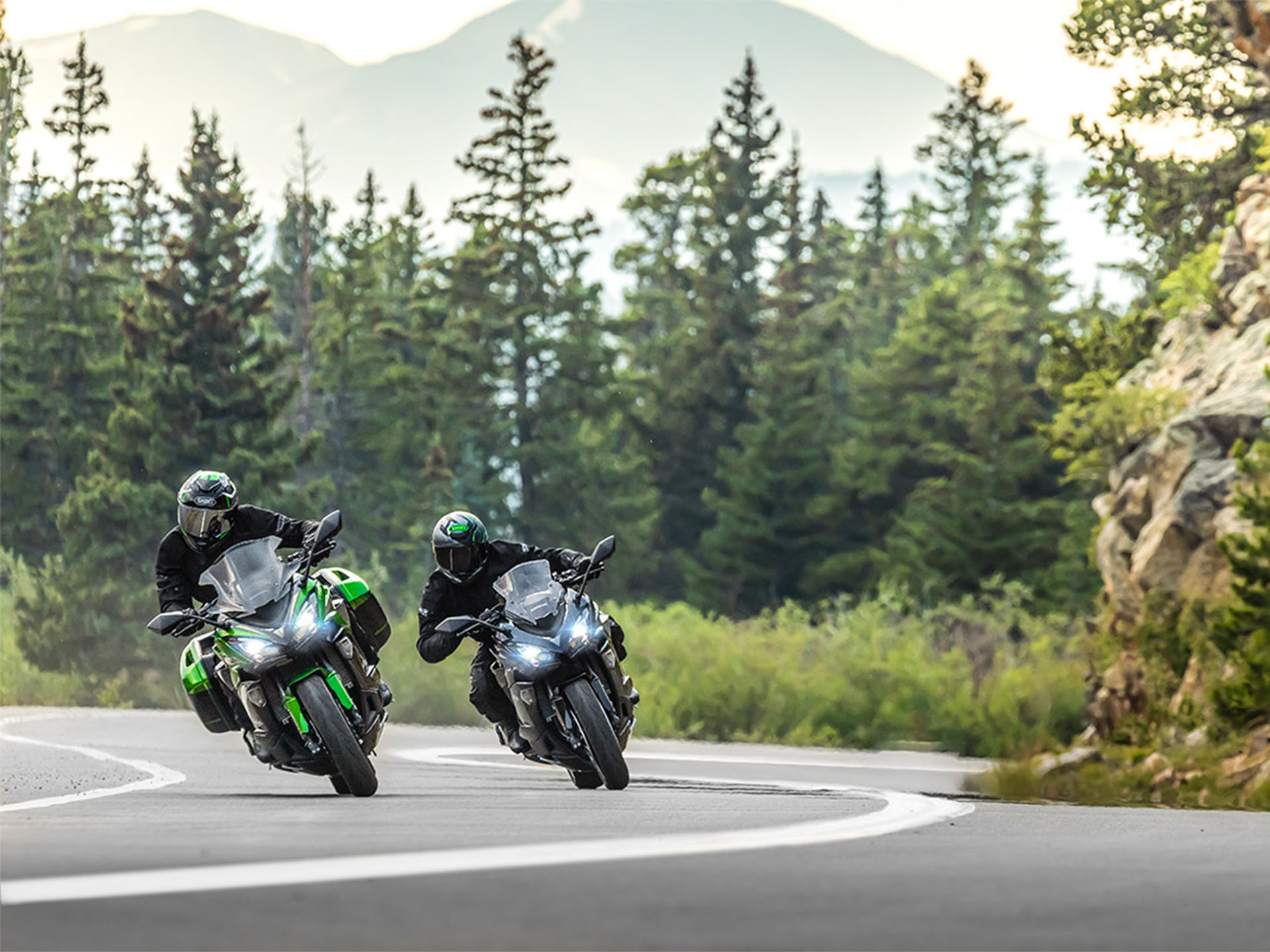 2025 Kawasaki Ninja 1100SX SE ABS in Marietta, Ohio - Photo 17