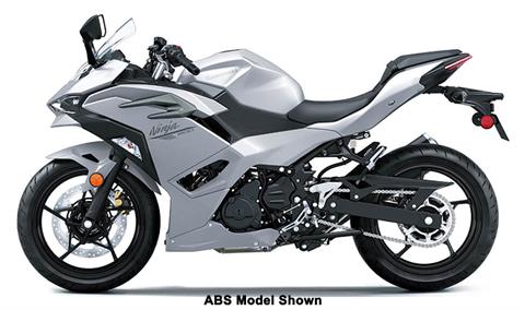 2025 Kawasaki Ninja 500 in Eugene, Oregon - Photo 2