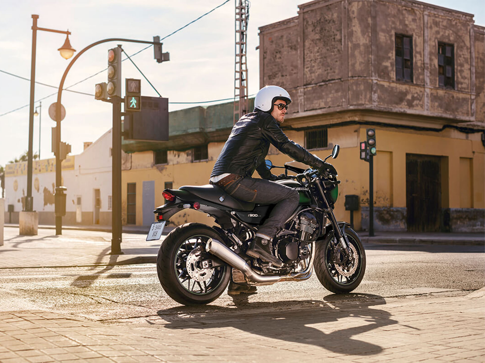2025 Kawasaki Z900RS Cafe ABS in Eugene, Oregon - Photo 12