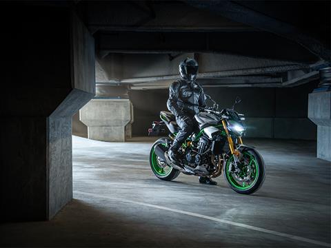 2025 Kawasaki Z900 SE ABS in Santa Maria, California - Photo 10
