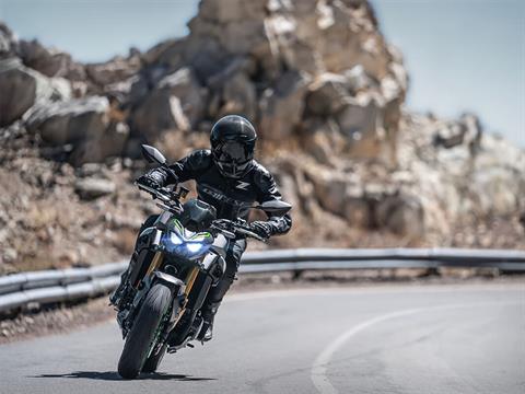 2025 Kawasaki Z900 SE ABS in Santa Maria, California - Photo 13