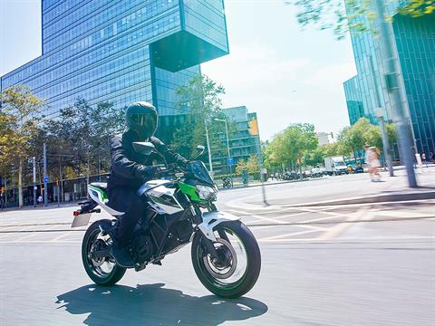 2024 Kawasaki Z e-1 ABS in Santa Maria, California - Photo 10