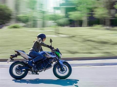 2024 Kawasaki Z e-1 ABS in Santa Maria, California - Photo 12