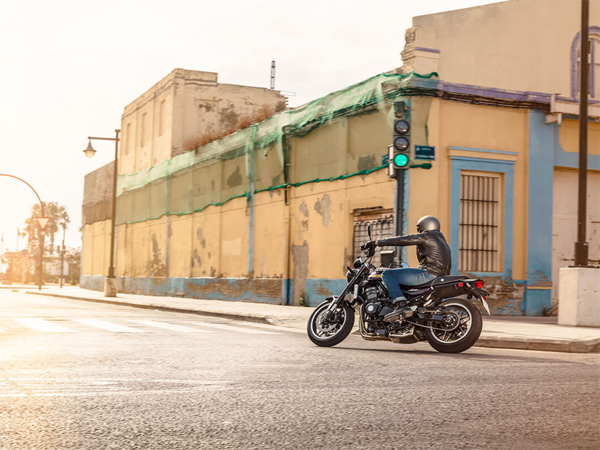 2025 Kawasaki Z900RS ABS in Hollister, California - Photo 4
