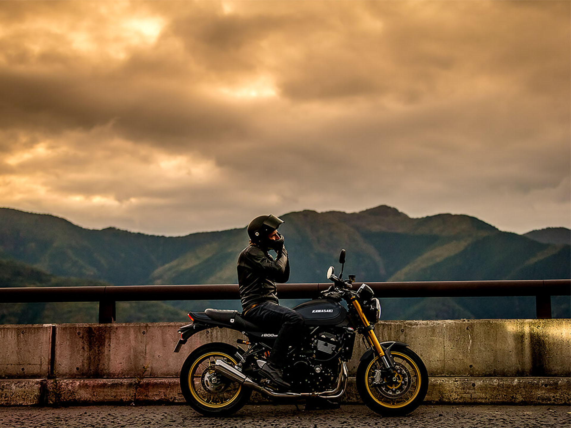 2025 Kawasaki Z900RS SE ABS in Eugene, Oregon - Photo 13
