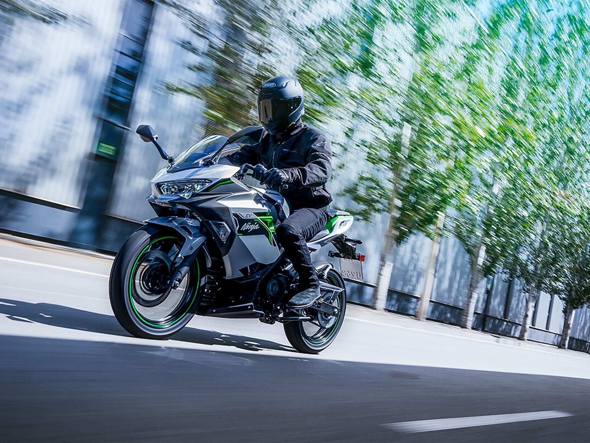 2024 Kawasaki Ninja e-1 ABS in Santa Maria, California - Photo 5