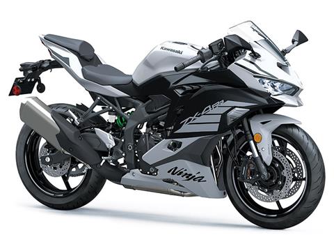 2025 Kawasaki Ninja ZX-4RR ABS in Marietta, Ohio - Photo 3