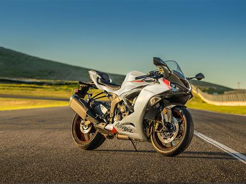 2025 Kawasaki Ninja ZX-6R in Columbia, South Carolina - Photo 8