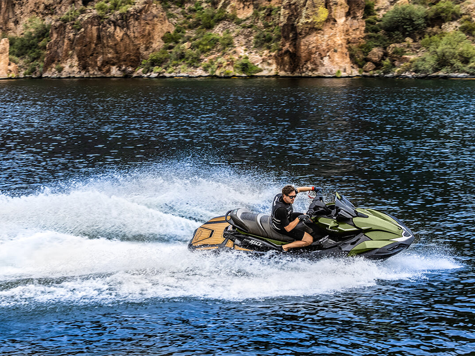 2025 Kawasaki Jet Ski Ultra 160LX in Tyngsboro, Massachusetts - Photo 4