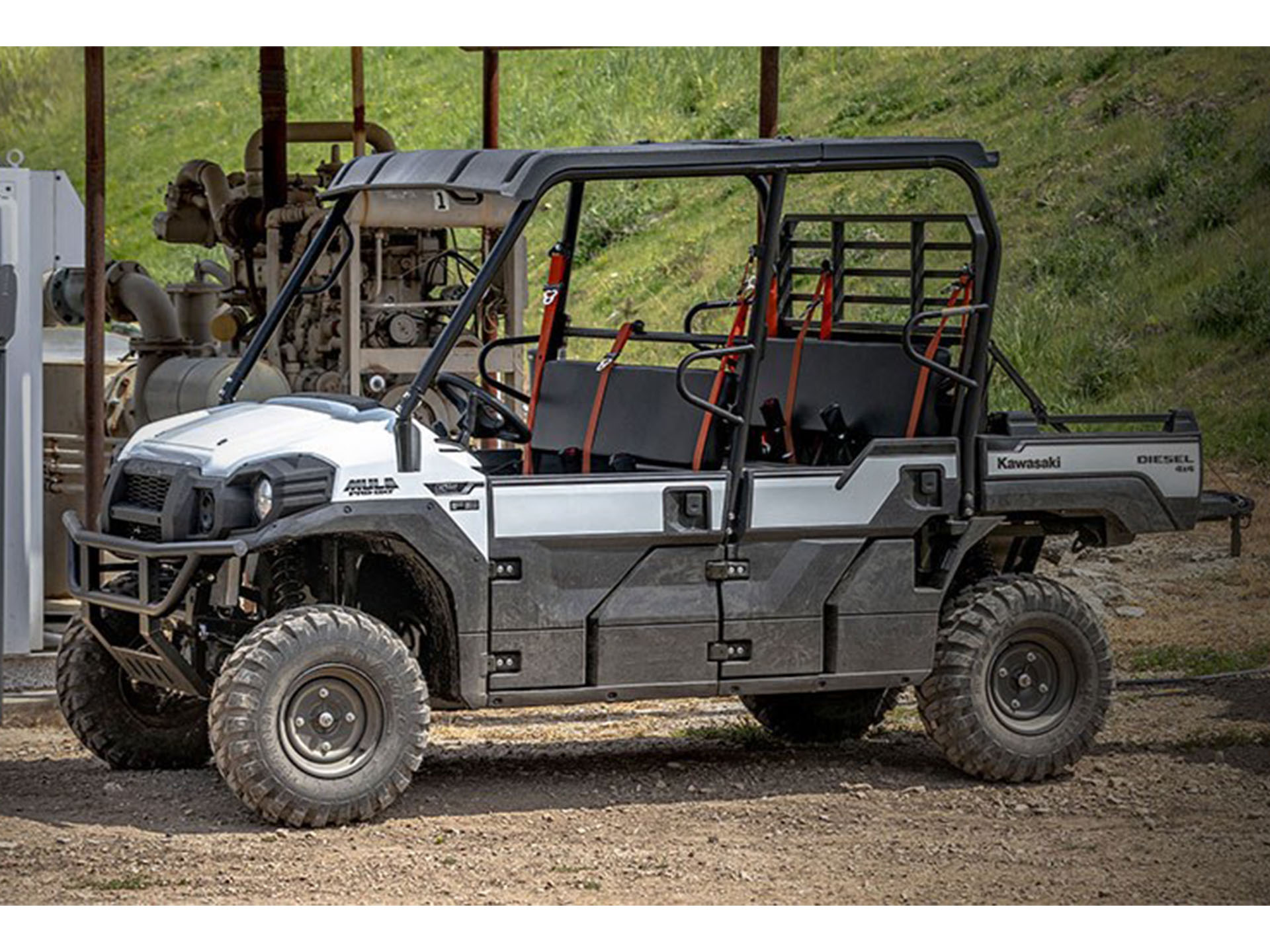 2025 Kawasaki MULE PRO-DXT FE EPS in Santa Maria, California - Photo 4
