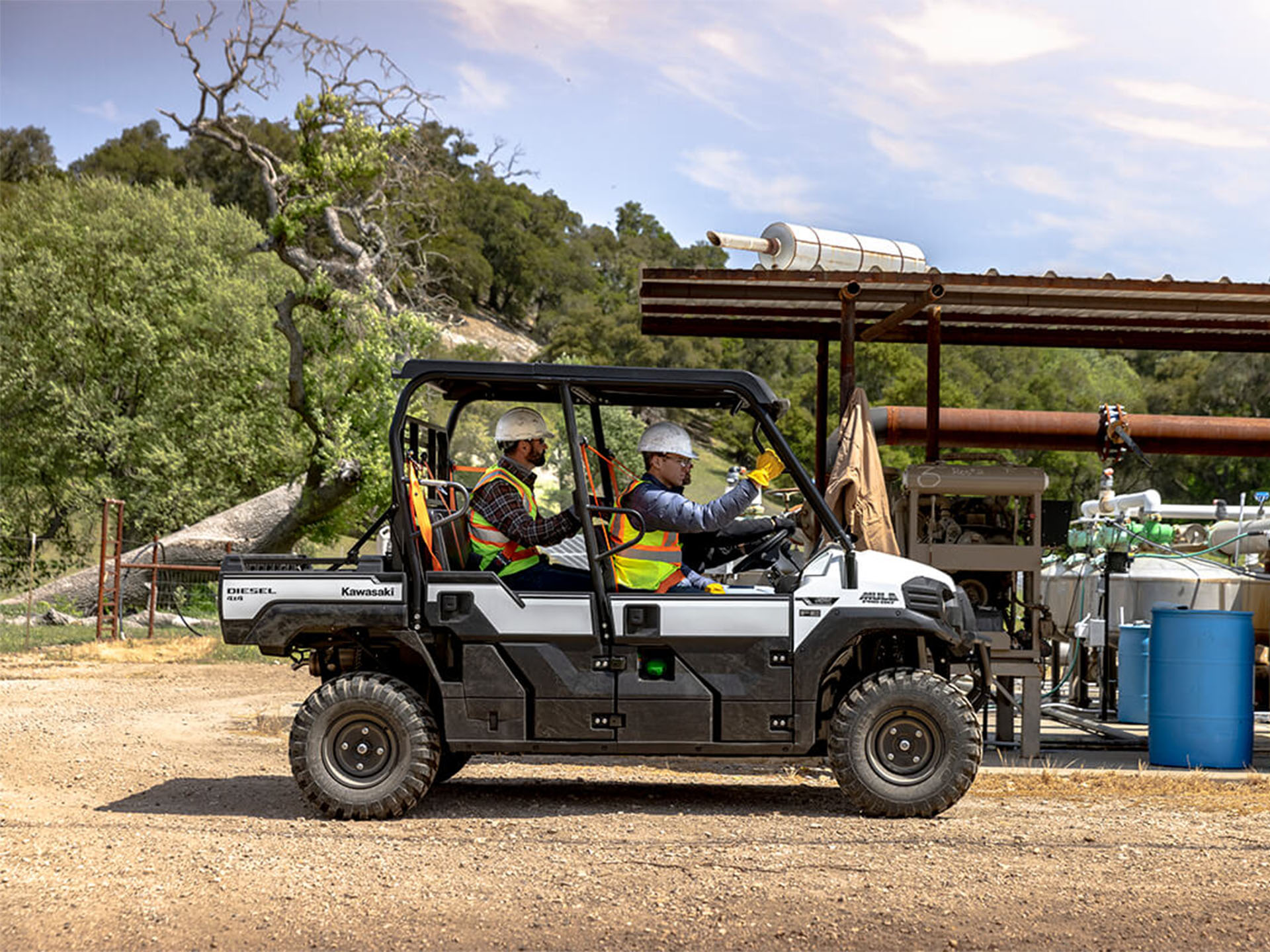 2025 Kawasaki MULE PRO-DXT FE EPS in Santa Maria, California - Photo 5